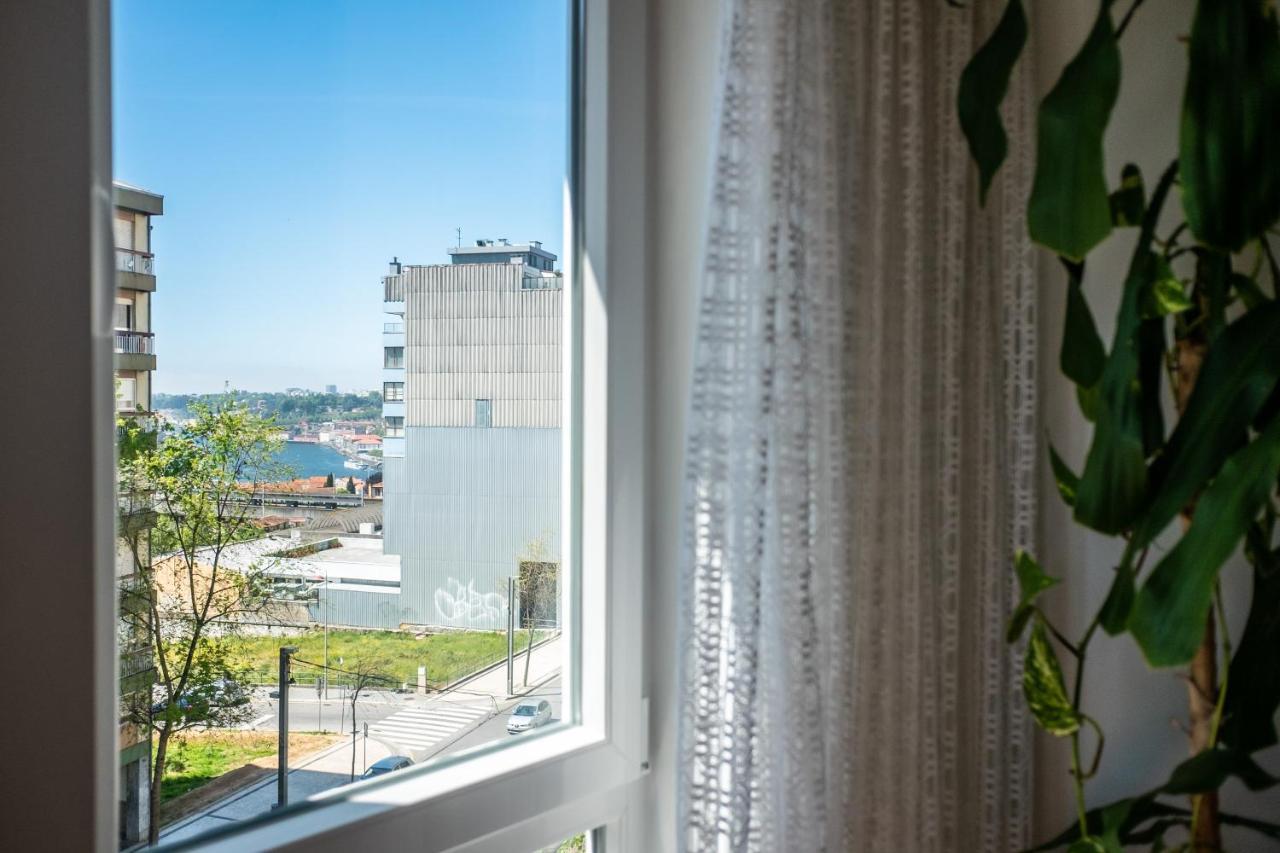 Avenida Apartment By Mp ヴィラ・ノヴァ・デ・ガイア エクステリア 写真